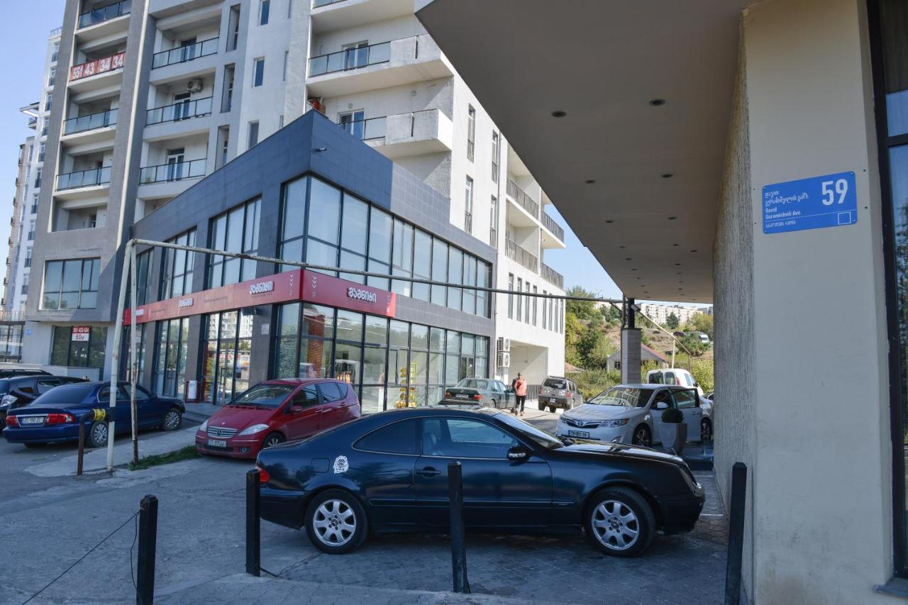 Hotel Shine Palace Tbilisi Exterior foto